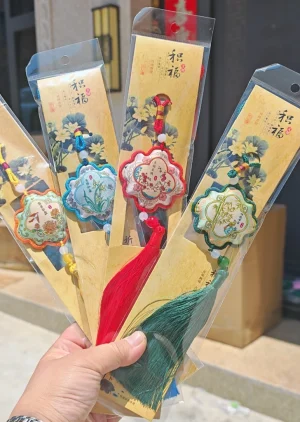 Dây Treo Tết Hình Hoa - NY